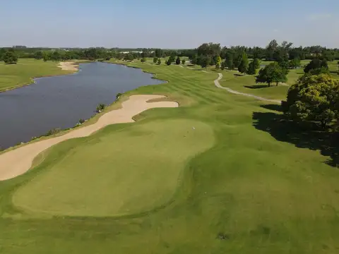 Terreno en Venta en Pilar Golf Club, USD 132.000