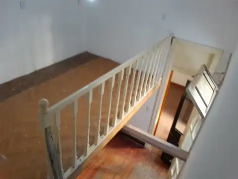 Depto Tipo Casa en Alquiler 76 años