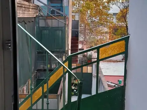 Depto Tipo Casa en Alquiler de 3 ambientes