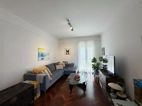 VENTA Departamento 2 dormitorios Rosario, Centro Reciclado