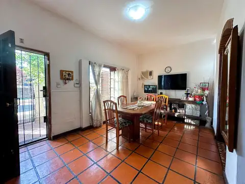 Casa en Venta en Luis Guillon, USD 110.000