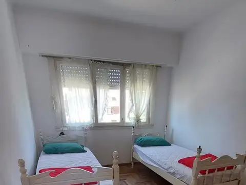 Depto Tipo Casa en Alquiler Temporal de 3 dormitorios