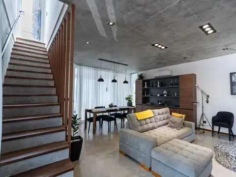 Casa en Venta en Luis Agote, USD 310.000