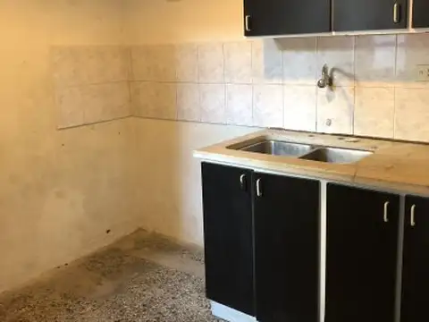 Depto Tipo Casa en Alquiler en Rosario, $ 380.000