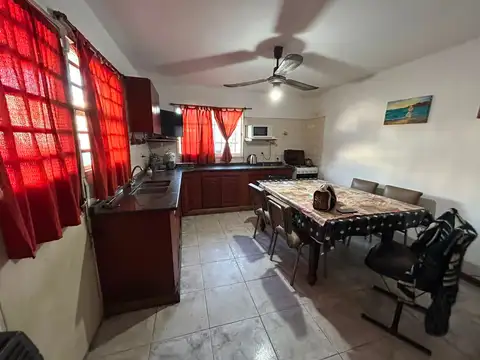 VENTA CASA 4DORM. PARQUE SAN FRANCISCO- CORDOBA