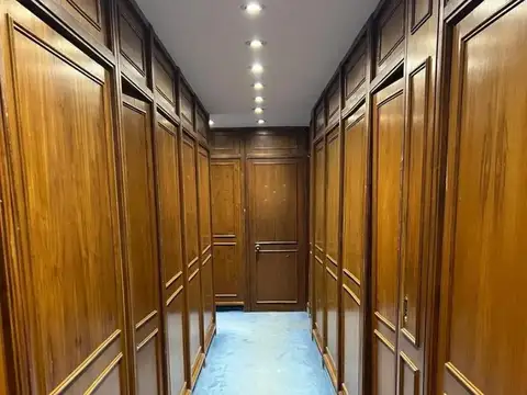 Excelente Semipiso De Oficinas Con Seguridad