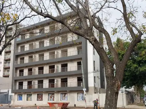 Departamento de dos ambientes en venta en Haedo Norte