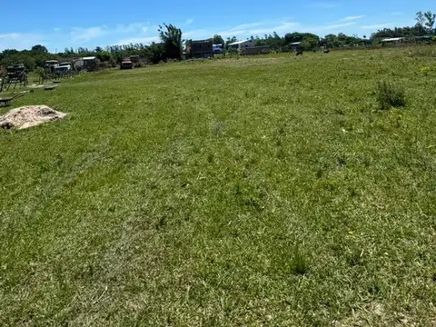 Terreno en Venta en Colonia Carolina, USD 18.000