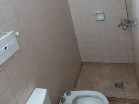 MONOAMBIENTE C/BALCON  - GUEMES