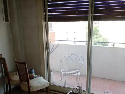Av Gaona 1100, Piso 8