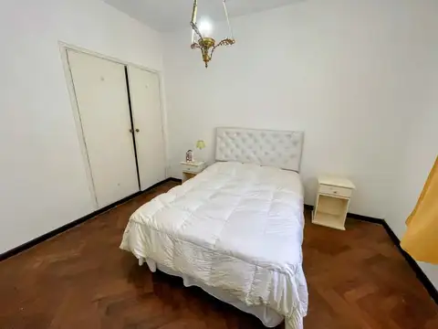 VENTA CASA 3 AMBIENTES CON DEPARTAMENTO P. MOGOTES