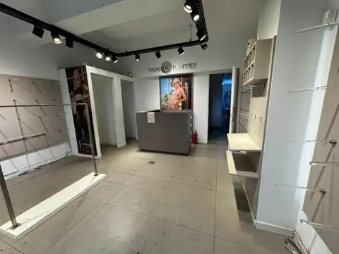 Local en Alquiler en Centro, $ 2.500.000