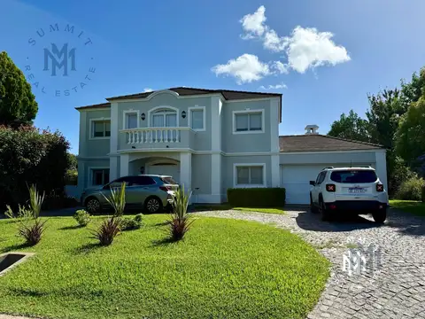 Casa en Venta de 4 dormitorios