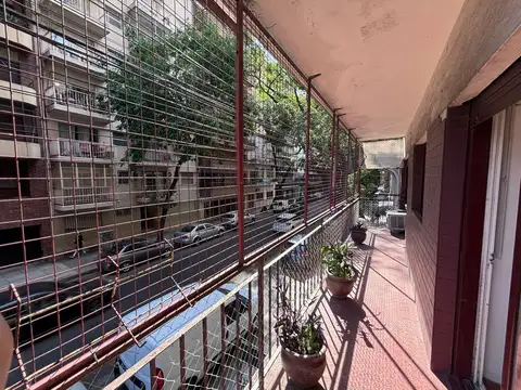 3 AMB FTE C/ESCRITORIO - BALCON Y PATIO - APTO PROF