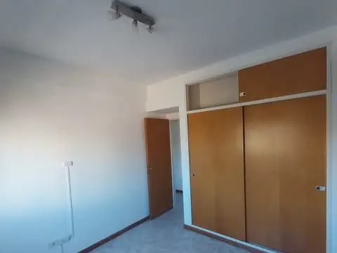 Rojas 1000, Piso 3