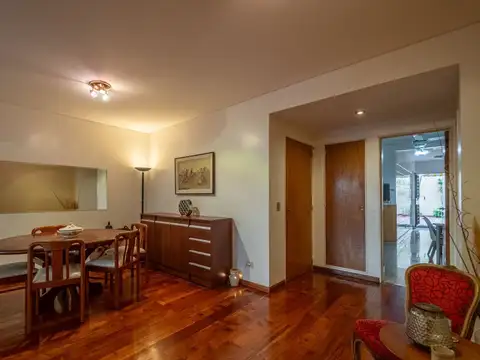 Departamento 4 ambientes con 2 baños