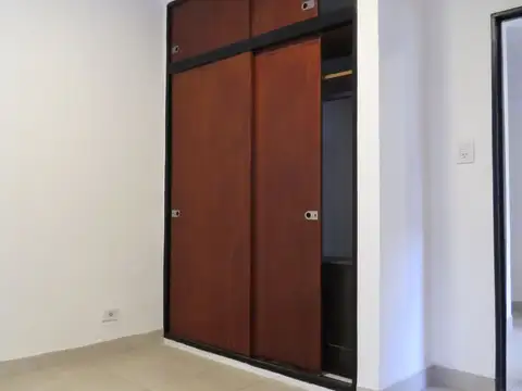 Depto Tipo Casa en Venta 31 años