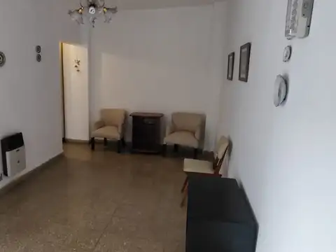 Depto Tipo Casa en Venta de 2 ambientes