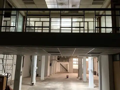 LOCAL COMERCIAL - 950 m² - Salta 236