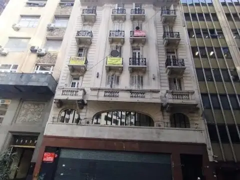 Edificio Ideal Para Su Adaptación a Viviendas / Oficinas