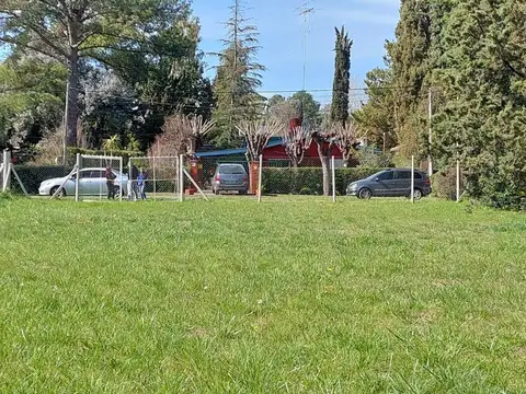 Lote en venta  Barrio Pque. Exaltación semicerrado