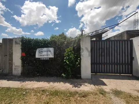 Peron 2600, Piso 0