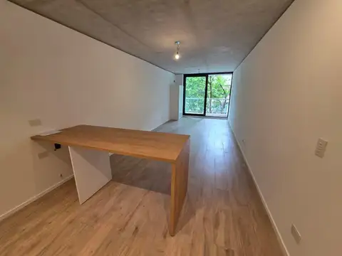 Excelente monoambiente con balcón al frente a estrenar!