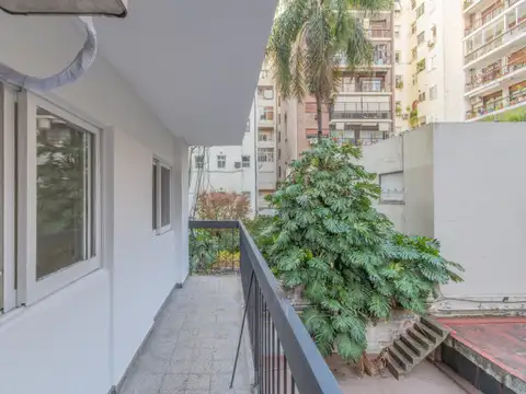 Venta. 3 ambientes con balcón corrido. Barrancas de Belgrano.