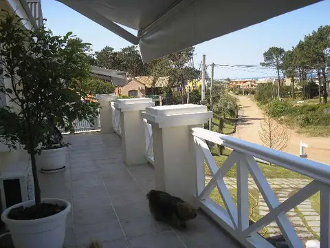 Casa en Alquiler Temporal en Punta del Este, USD 31.000