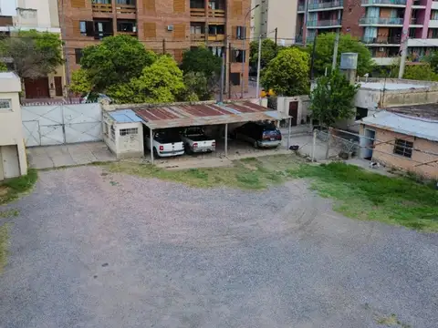 Mendoza 1300
