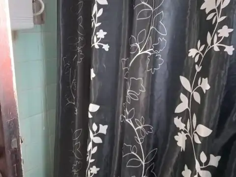 Depto Tipo Casa en Venta 60 años