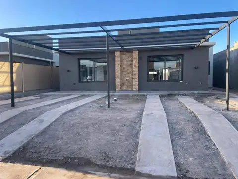 Casa en Venta en pozo - Calle Francisco Javier Guevara - Barrio Privado Terra Vitta