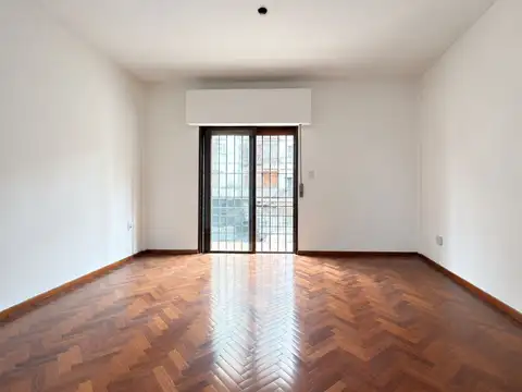 Alquiler Apartamento Cordón 2 Dormitorios Patio
