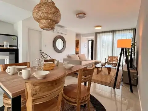 Venta Triplex 4 Ambientes en Sunny Tigre A Estrenar