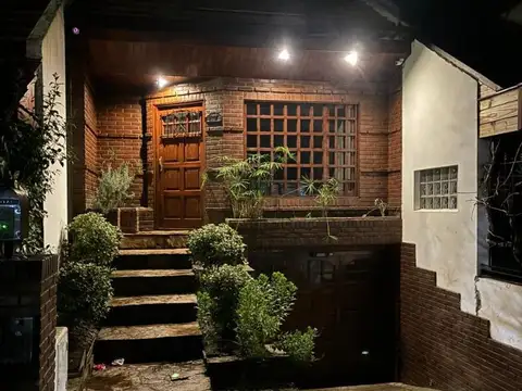Depto Tipo Casa en Alquiler en Constitución, $ 1.400.000