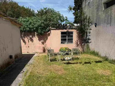 Depto Tipo Casa en Venta 51 años