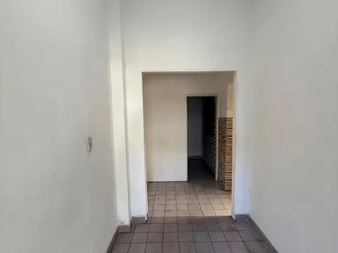Oficina en Alquiler en Lomas de Zamora, $ 600.000
