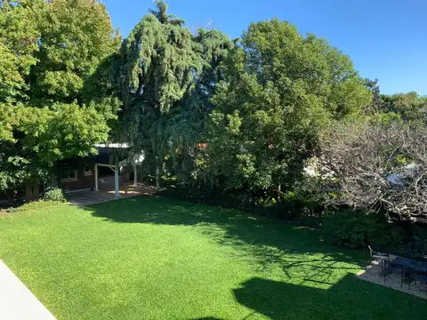 Casa en Venta en Acassuso Libertador  /  Solis, USD 2.900.000