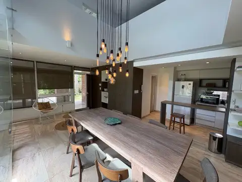 Casa en Venta en Funes, USD 250.000