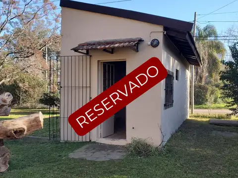 Pequeña casita en La Bota.