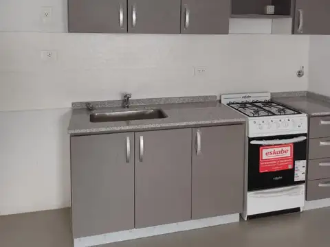 "HERMOSO DEPARTAMENTO EN INMEJORABLE ZONA RESIDENCIAL"