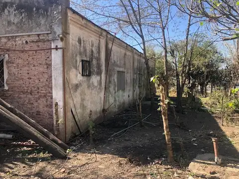 Tres Arroyos 2400