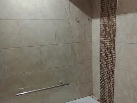 Depto Tipo Casa en Alquiler de 3 ambientes