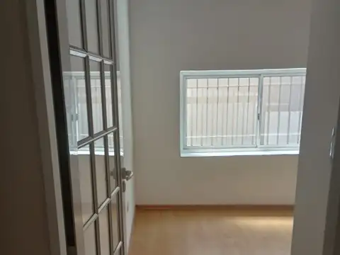 Depto Tipo Casa en Alquiler al Noreste