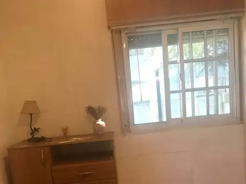 Depto Tipo Casa en Venta 50 años