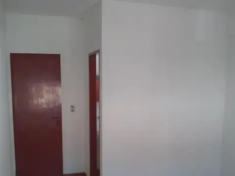 Depto Tipo Casa en Venta en El Palomar, USD 44.000