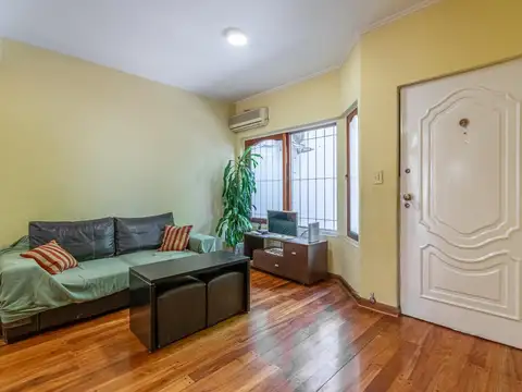 Depto Tipo Casa en Venta en Caballito, USD 245.000