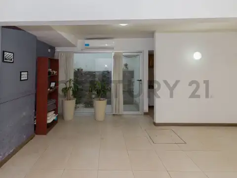 Oficina en Alquiler en Abasto, $ 450.000
