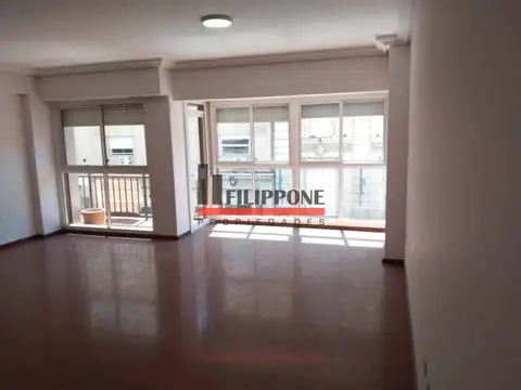 Departamento en venta de 3 dormitorios en Centro