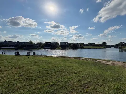 Terreno en Venta en Puertos - Barrio Vistas, USD 260.000